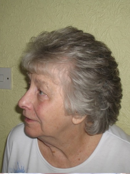 women’s hair cut 1